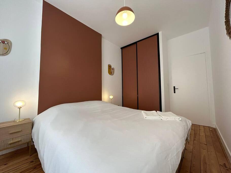 Bombai, L'elegance Et Le Confort Chaleureux Reims